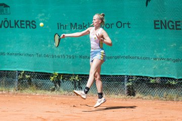 Bild 523 - RL TC an der Schirnau - SV Zehlendorfer Wespen : Ergebnis: 9:0